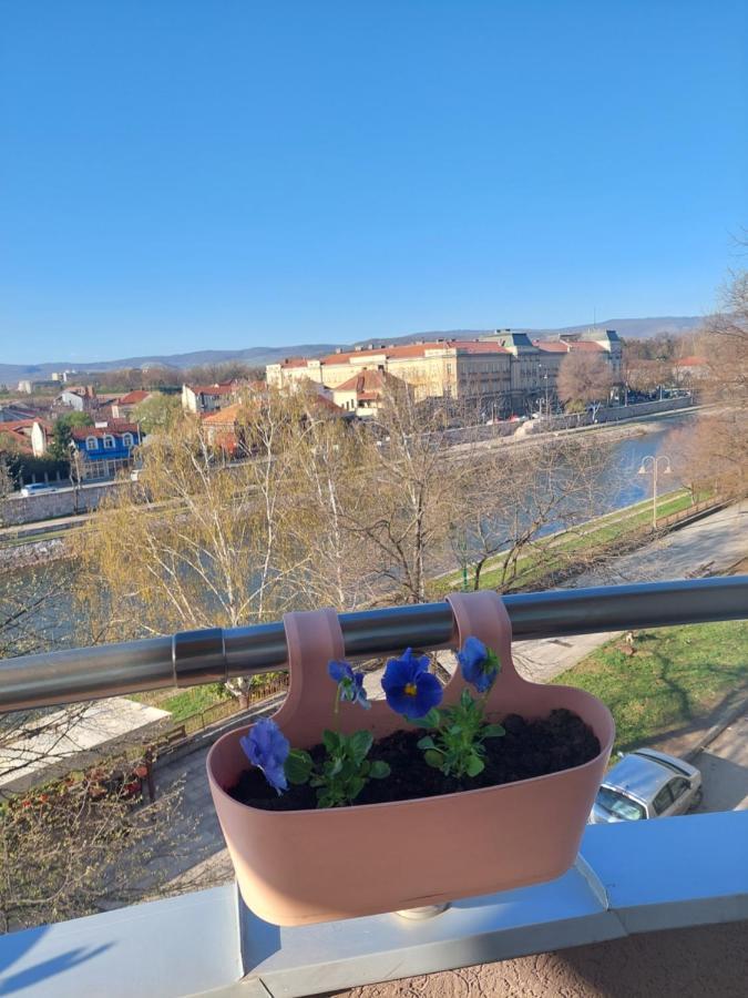 Melinaki Lägenhet Ni Exteriör bild