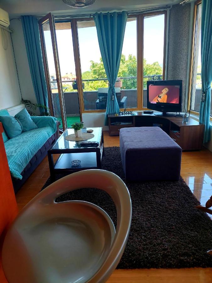 Melinaki Lägenhet Ni Exteriör bild